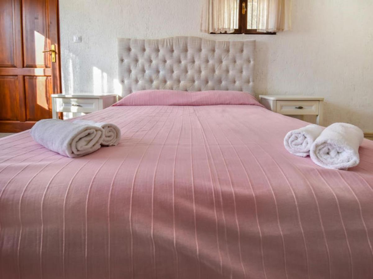 Studios Barre With Jacuzzi Rovinj Exterior photo