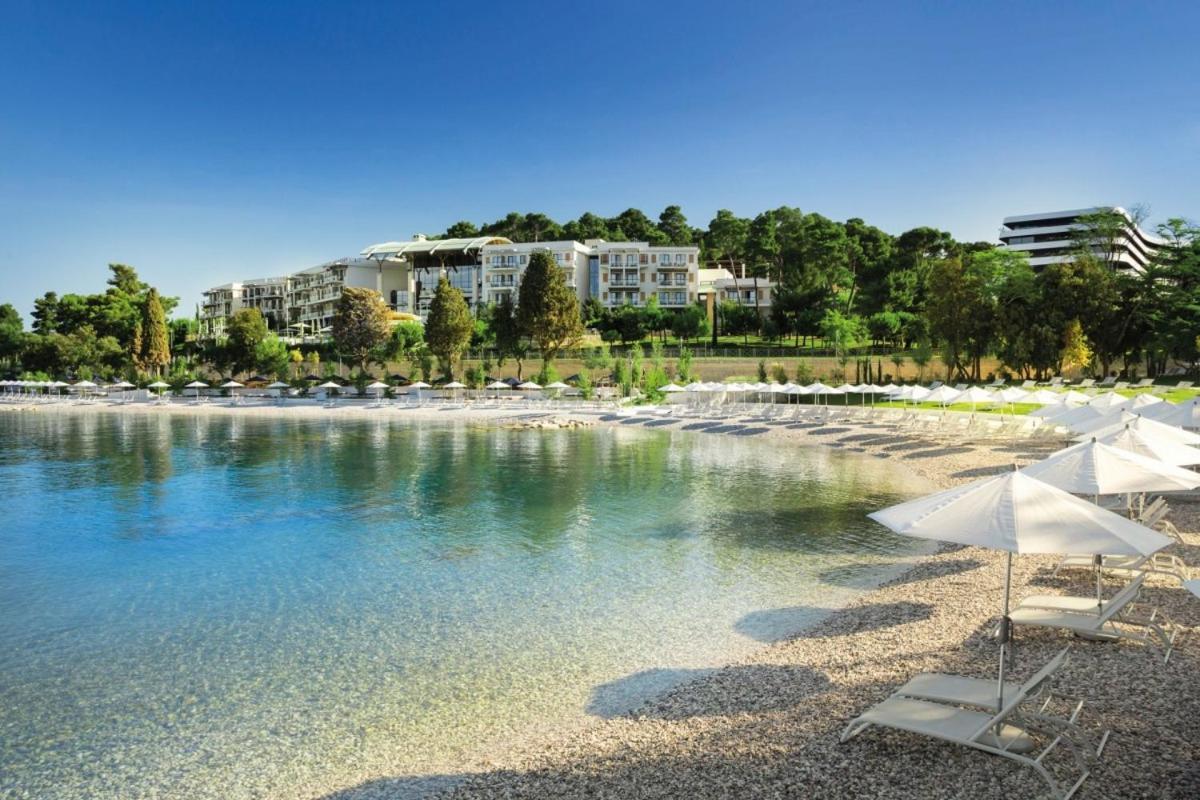 Studios Barre With Jacuzzi Rovinj Exterior photo